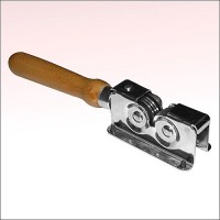 AN57-56 Ножеточка с деревянной ручкой L19 см NEW